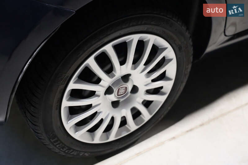 Хэтчбек Fiat Punto 2017 в Луцке