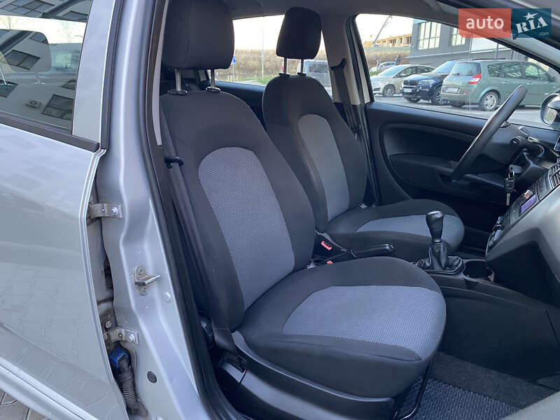 Хэтчбек Fiat Punto 2010 в Ровно фото 15 Хэтчбек Fiat Punto 2010 в Ровно