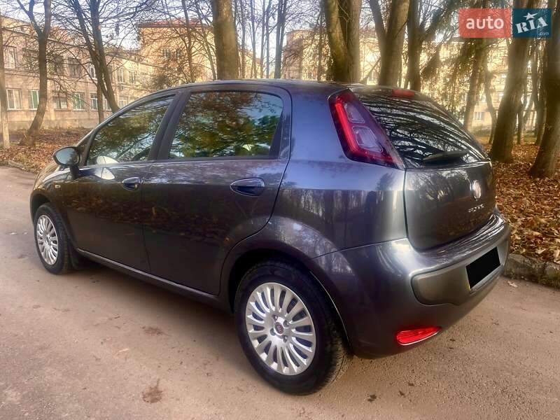 Хэтчбек Fiat Punto 2009 в Тернополе