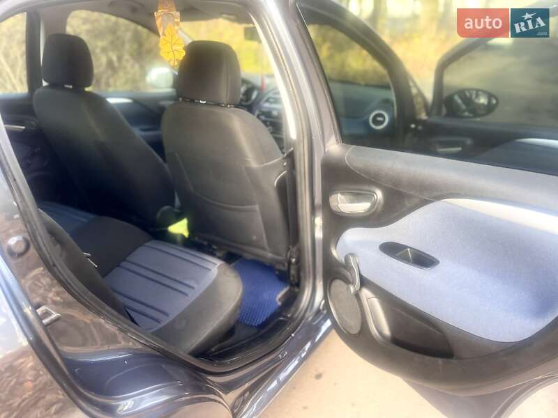 Хэтчбек Fiat Punto 2009 в Тернополе