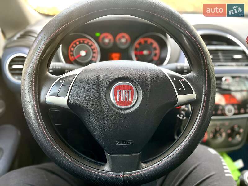Хэтчбек Fiat Punto 2009 в Тернополе