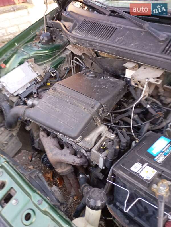 Хэтчбек Fiat Punto 1996 в Ужгороде