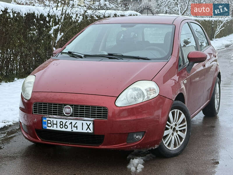 Хэтчбек Fiat Punto 2007 в Дублянах