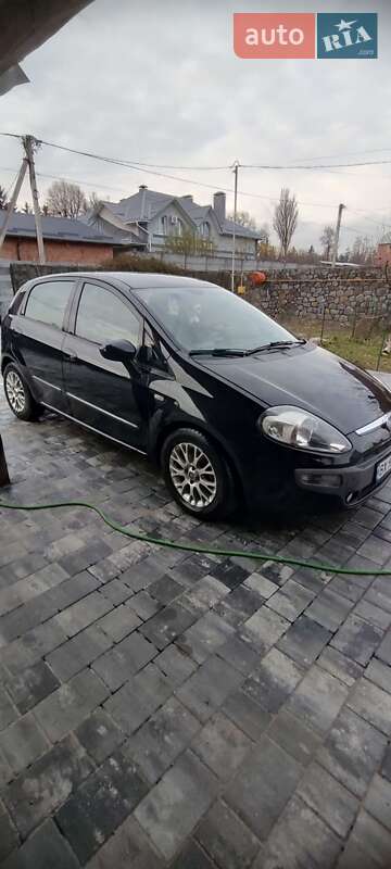 Хэтчбек Fiat Punto 2011 в Хмельницком