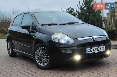 Хэтчбек Fiat Punto 2011 в Черновцах