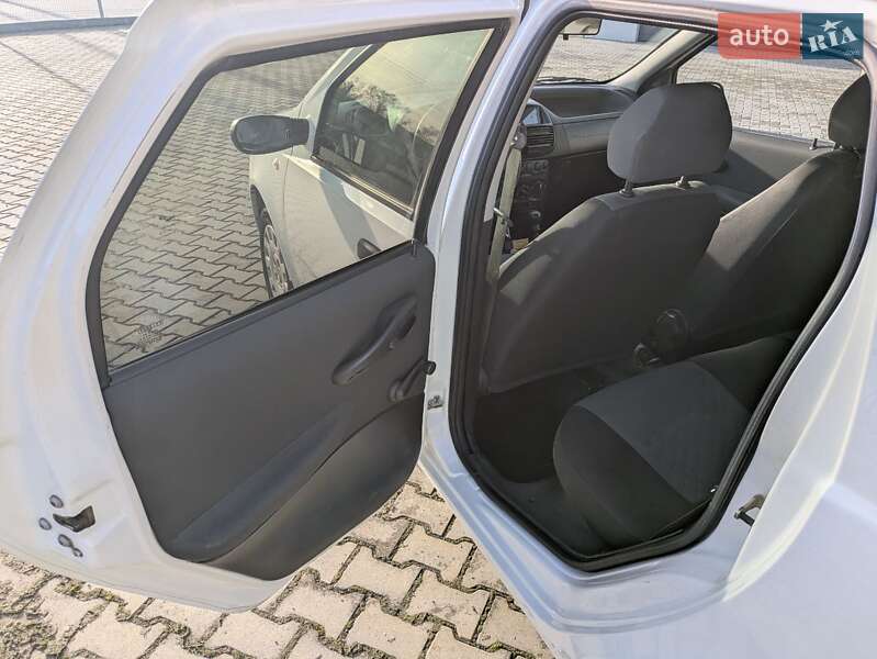 Хэтчбек Fiat Punto 2007 в Львове фото 16 Хэтчбек Fiat Punto 2007 в Львове
