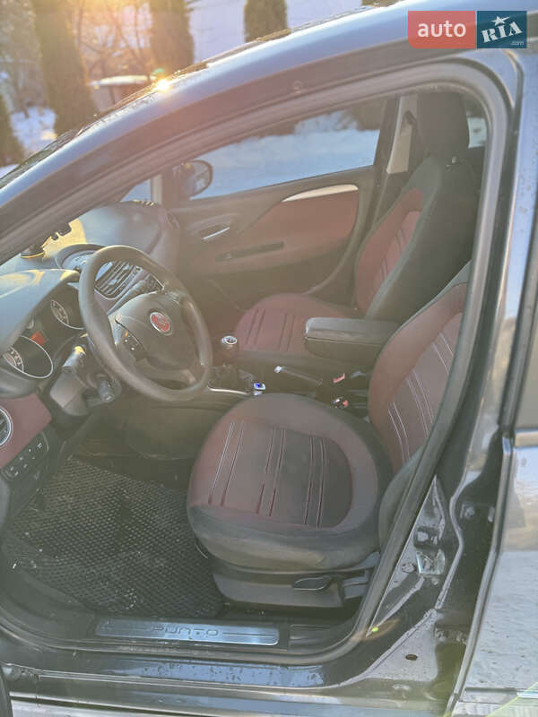 Хэтчбек Fiat Punto 2011 в Пустомытах фото 14 Хэтчбек Fiat Punto 2011 в Пустомытах