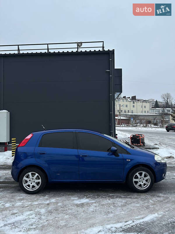 Хэтчбек Fiat Punto 2006 в Хмельницком