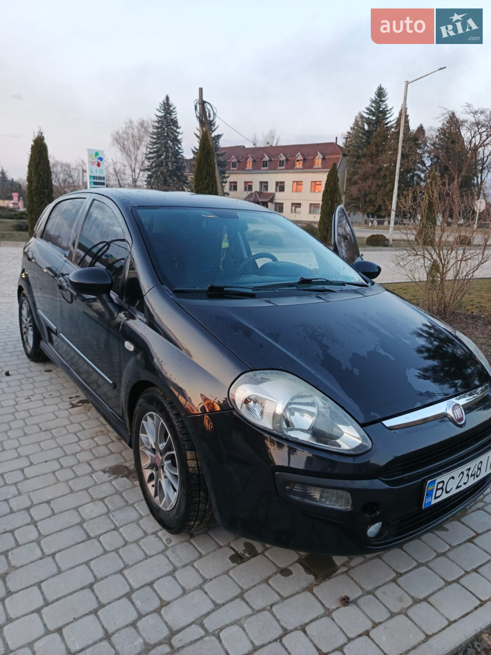 2010 Fiat Punto - мініатюра 10