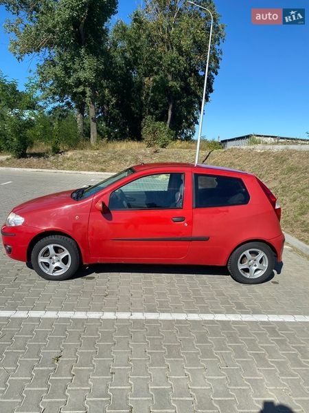 Хетчбек Fiat Punto 2005 в Тернополі