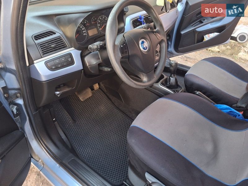 Хэтчбек Fiat Punto 2006 в Ровно фото 6 Хэтчбек Fiat Punto 2006 в Ровно