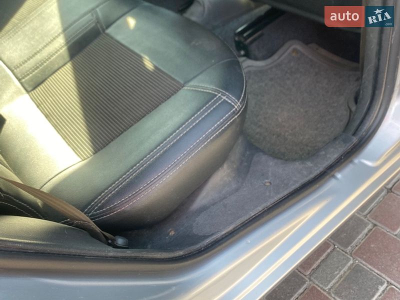 Хэтчбек Fiat Punto 2008 в Кропивницком
