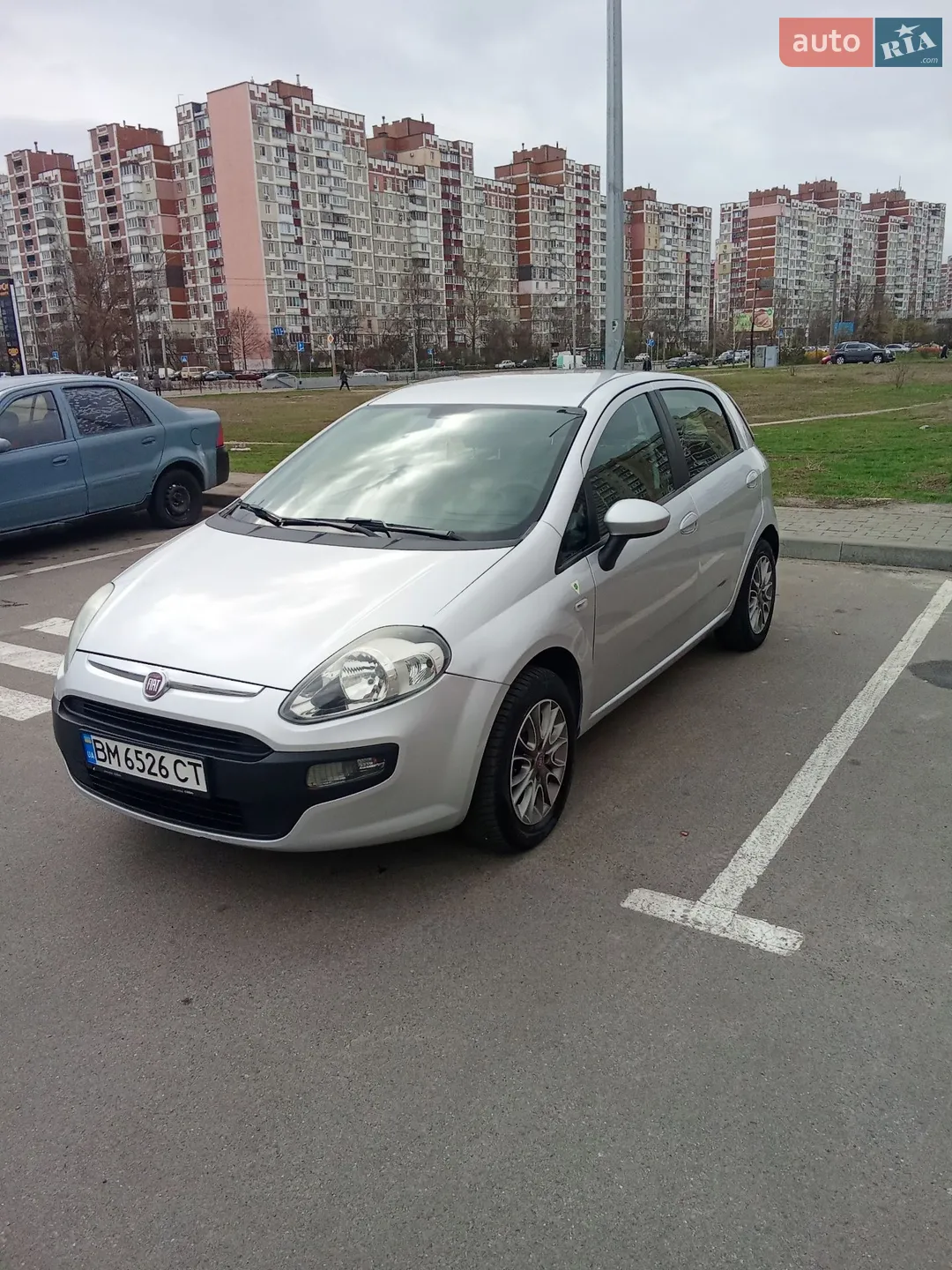 2011 Fiat Punto - мініатюра 2