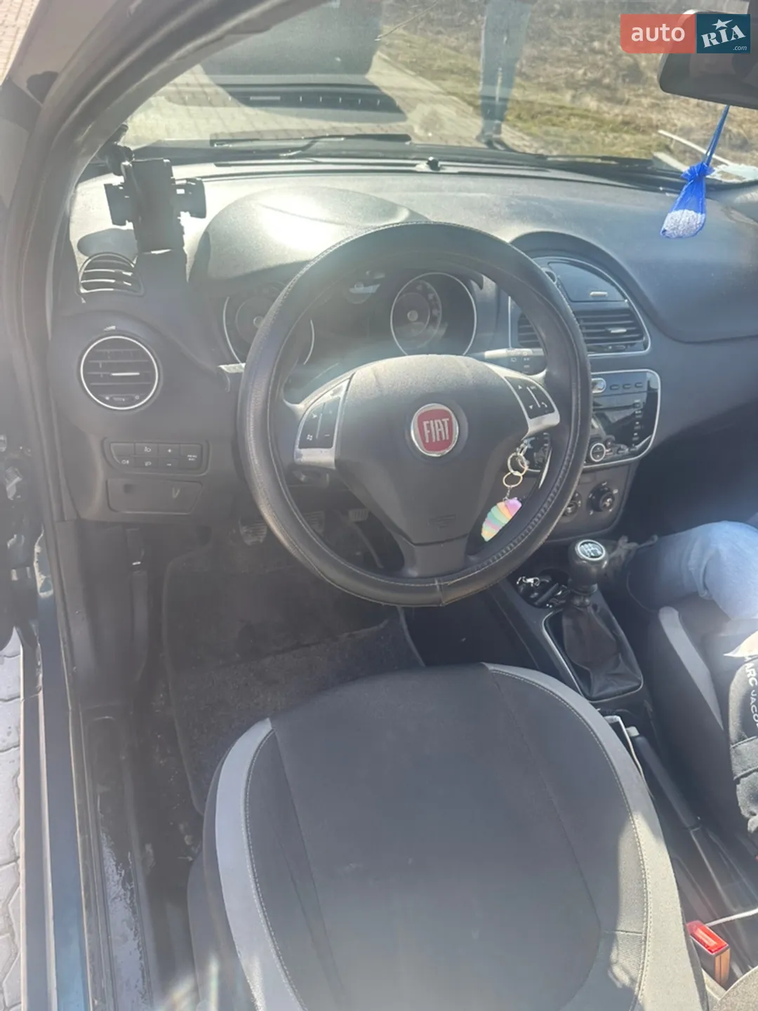 2011 Fiat Punto - мініатюра 8