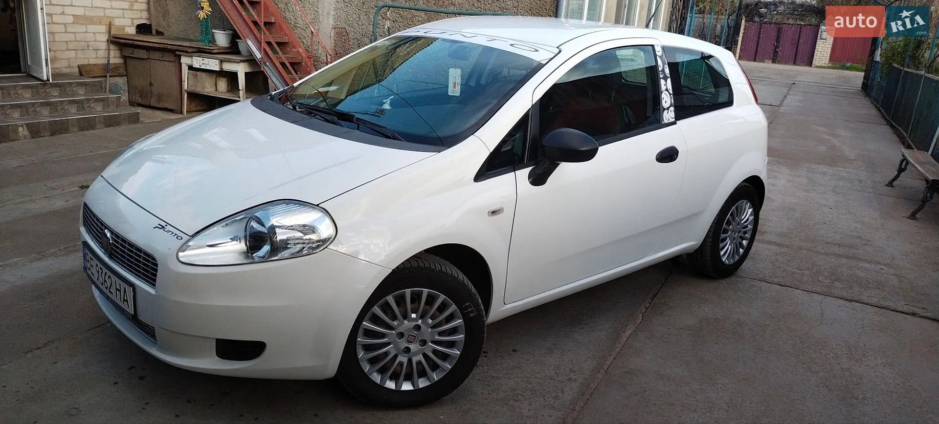Fiat Punto 2010 VIN ZFA19900001701254 фото оголошення 4 з 20