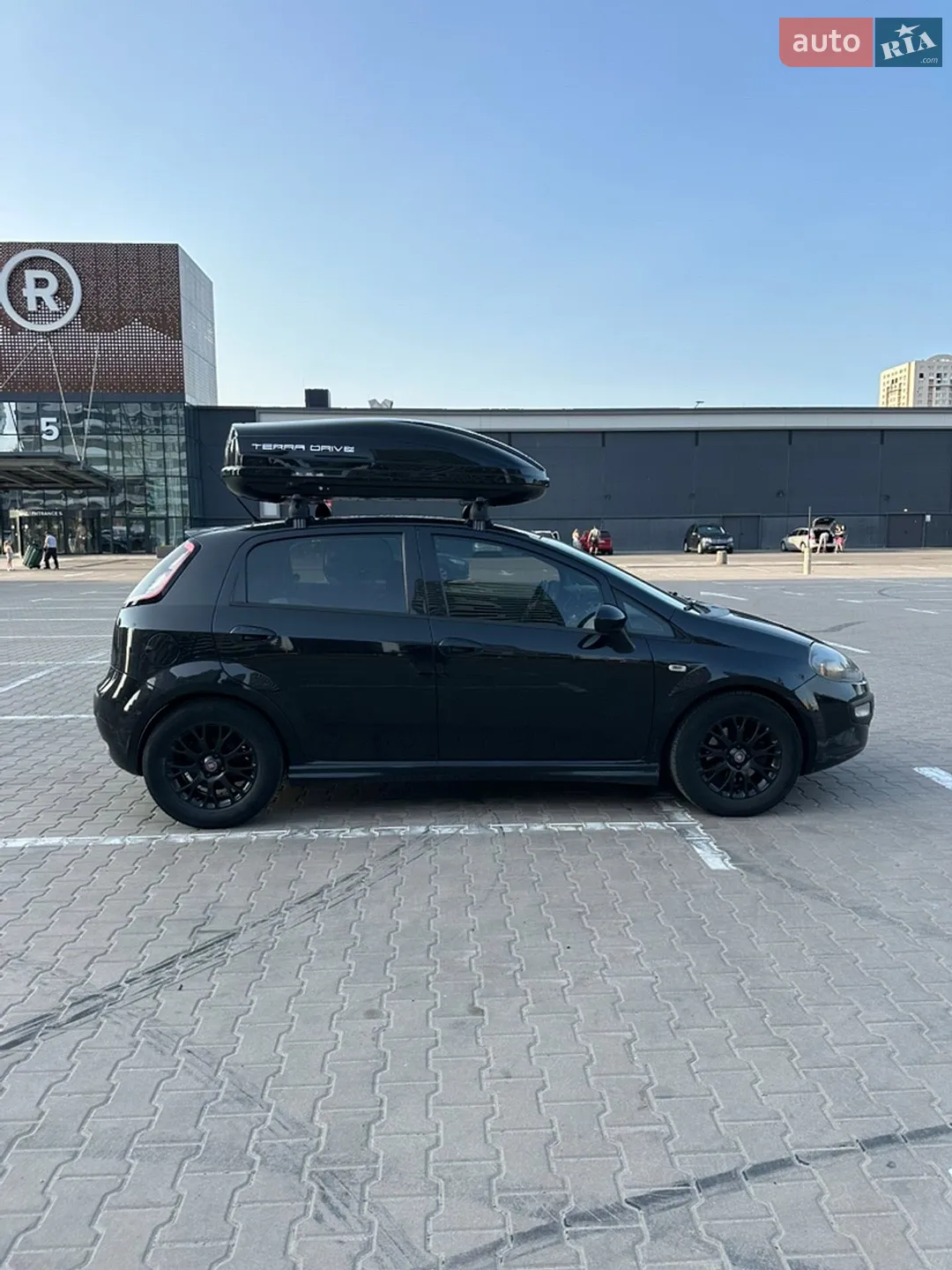 2010 Fiat Punto - мініатюра 7