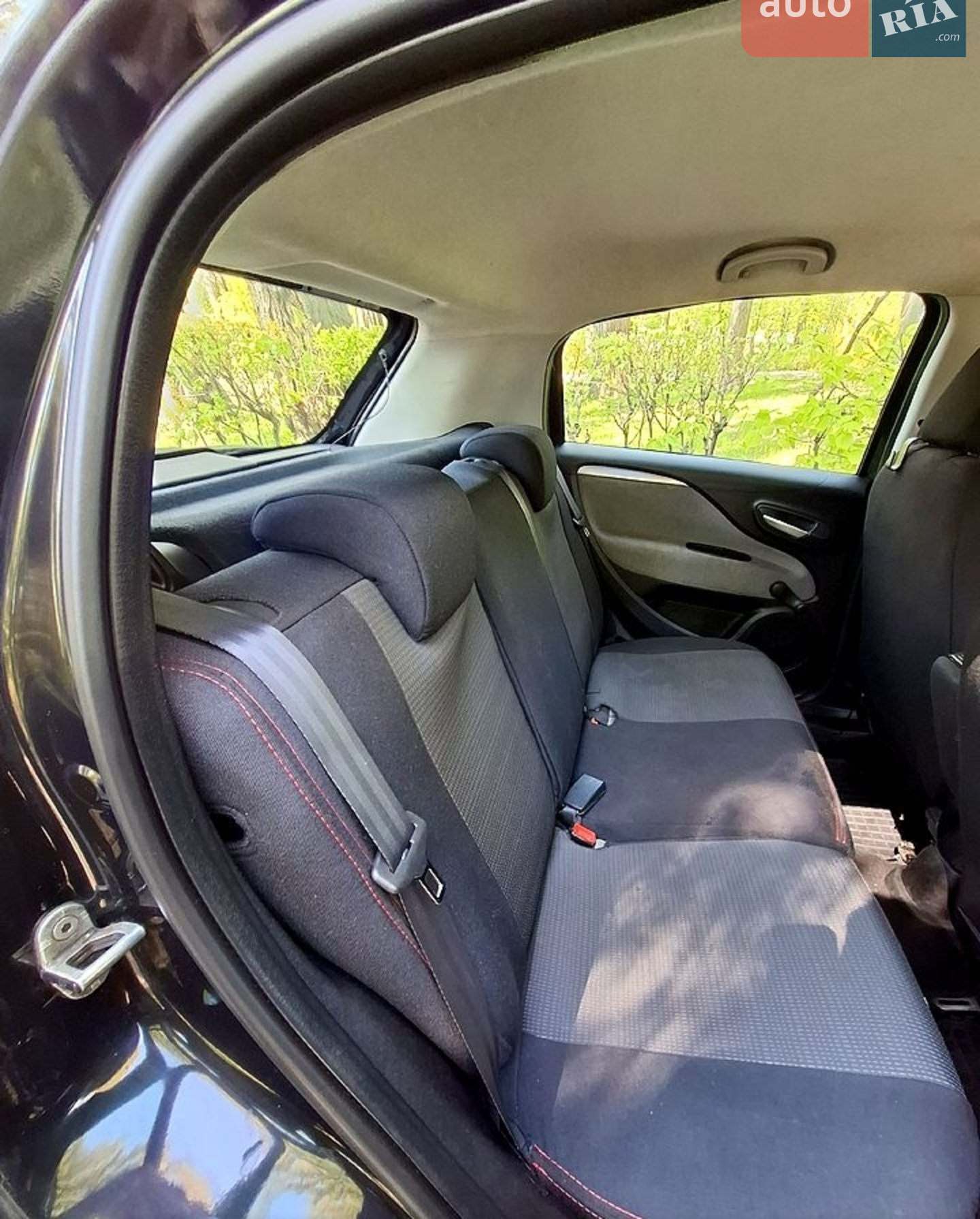 2010 Fiat Punto - мініатюра 11