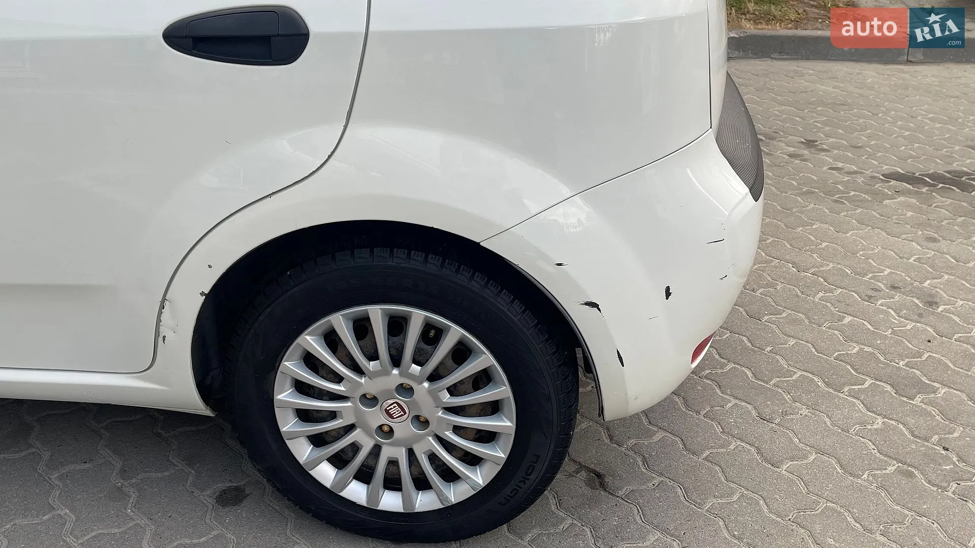 2012 Fiat Punto - мініатюра 9