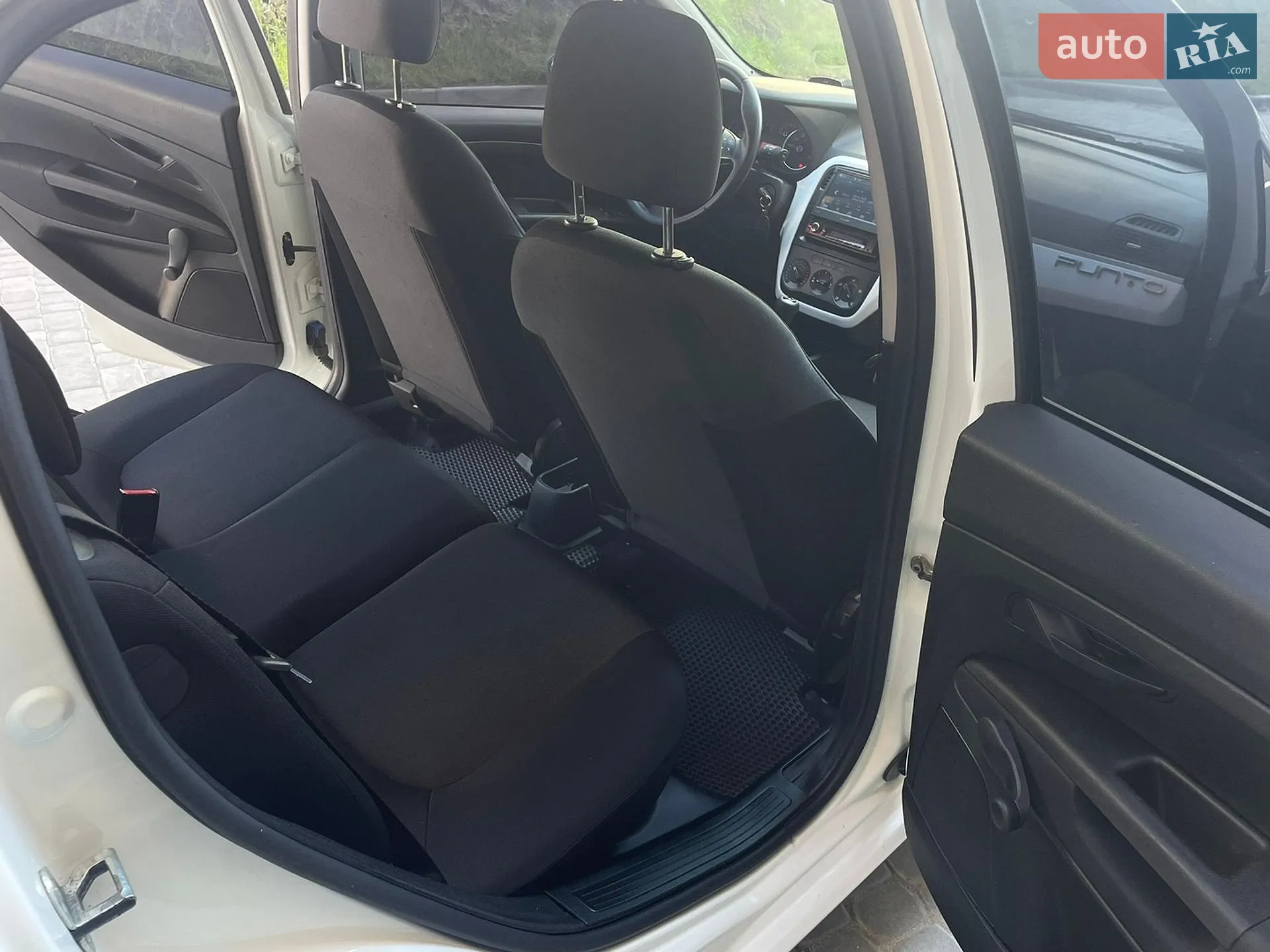 2012 Fiat Punto - мініатюра 24