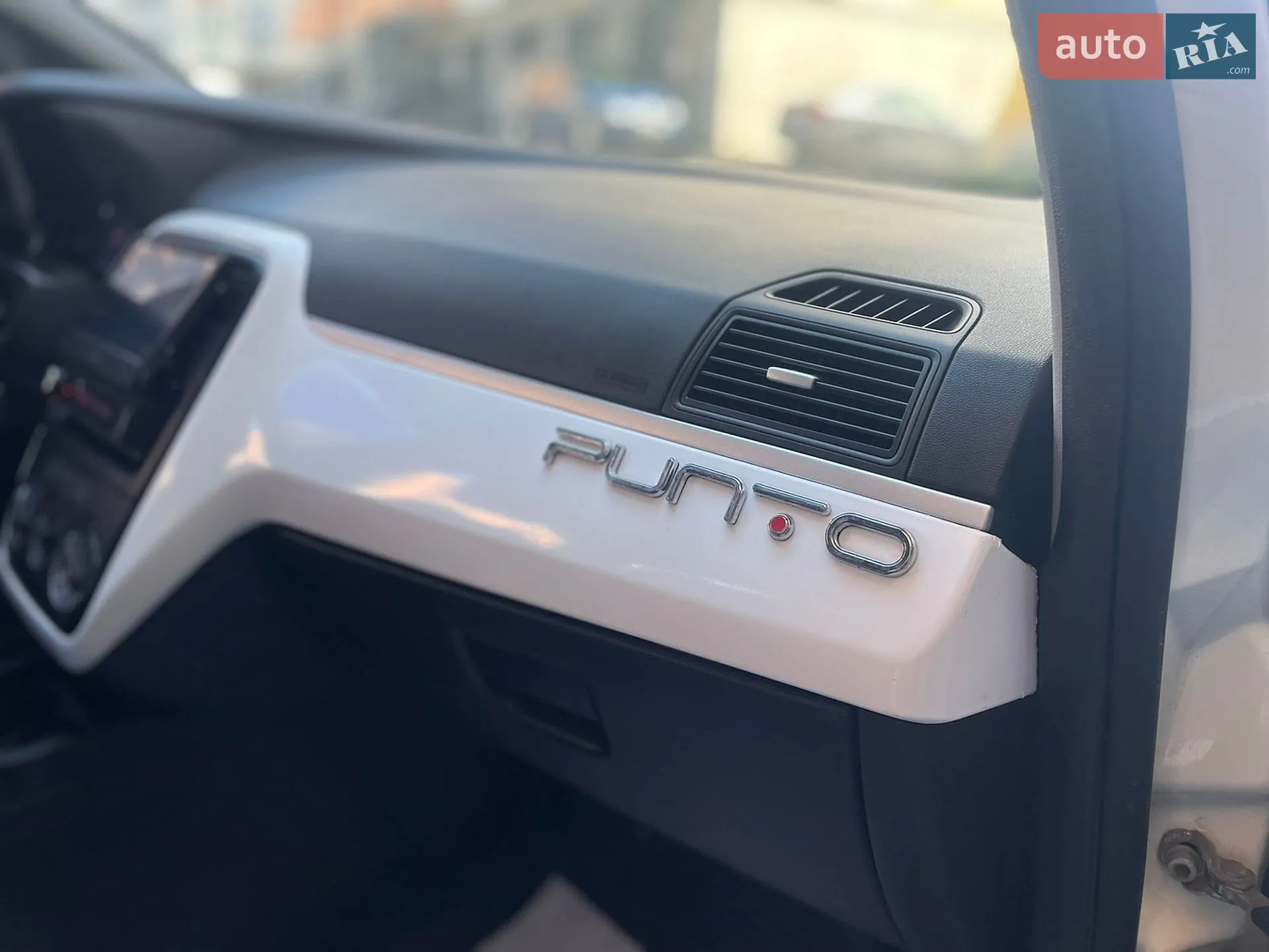 2012 Fiat Punto - мініатюра 34