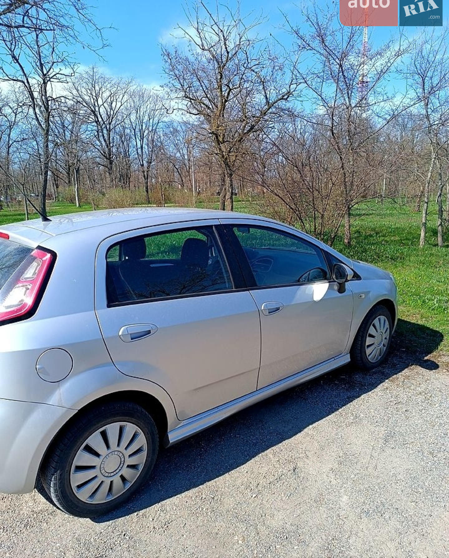 2011 Fiat Punto - мініатюра 2