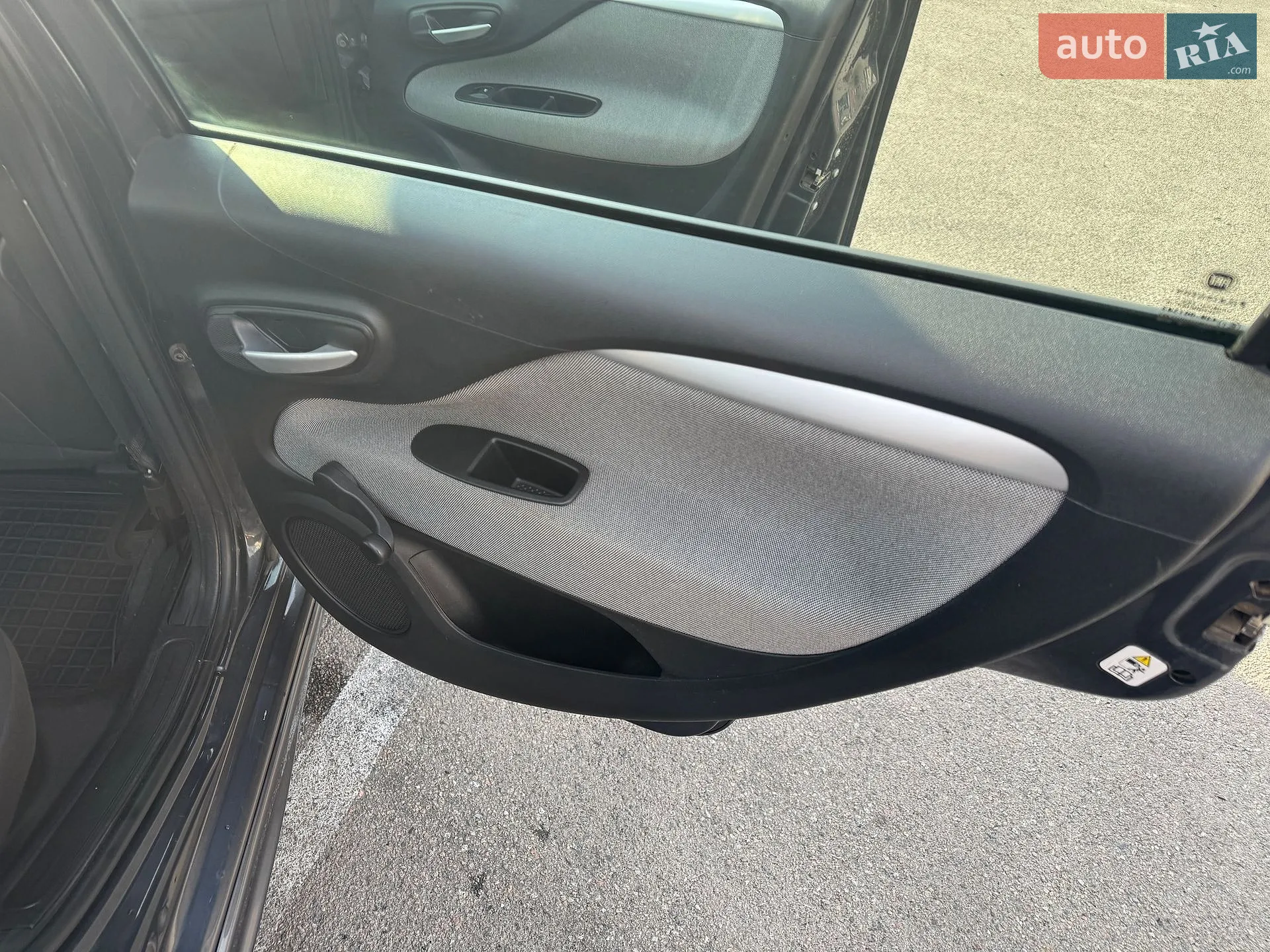 2010 Fiat Punto - мініатюра 23