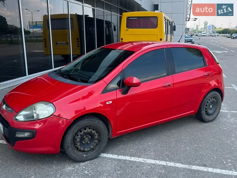 Fiat Punto 2012 VIN ZFA19900001879784 фото оголошення 20 з 43