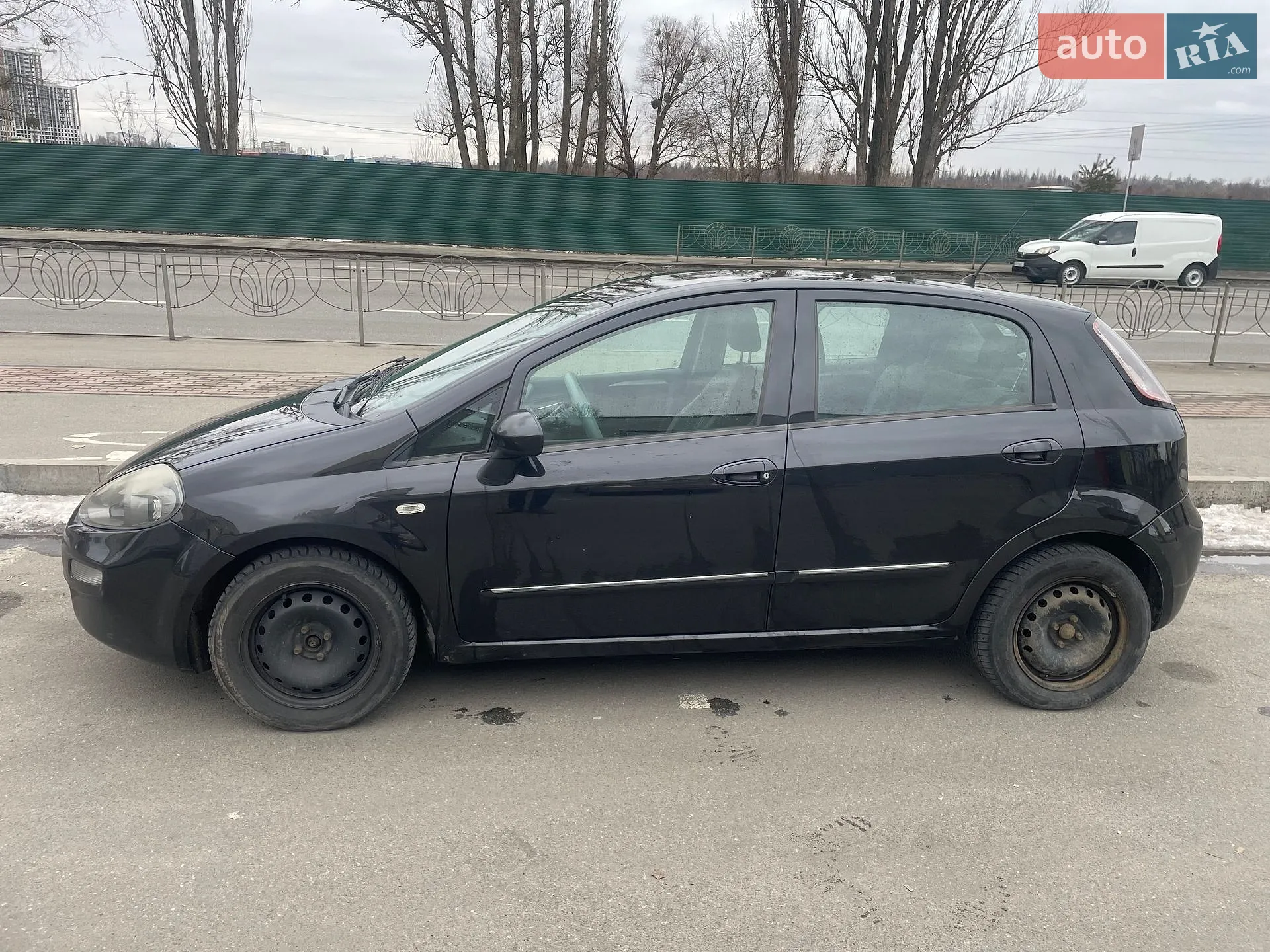 2012 Fiat Punto - мініатюра 3