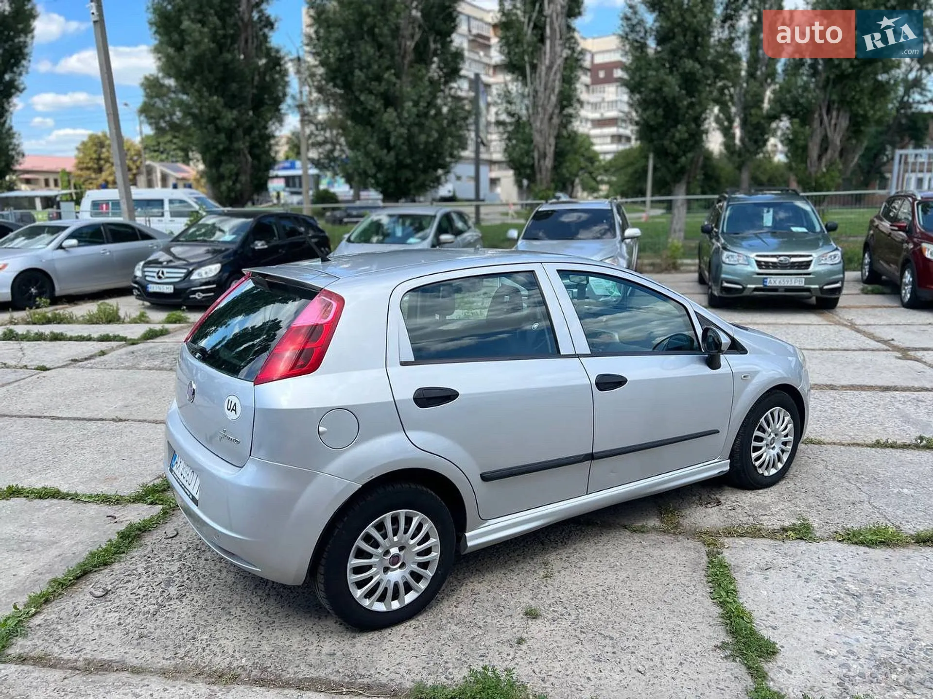 2010 Fiat Punto - мініатюра 6