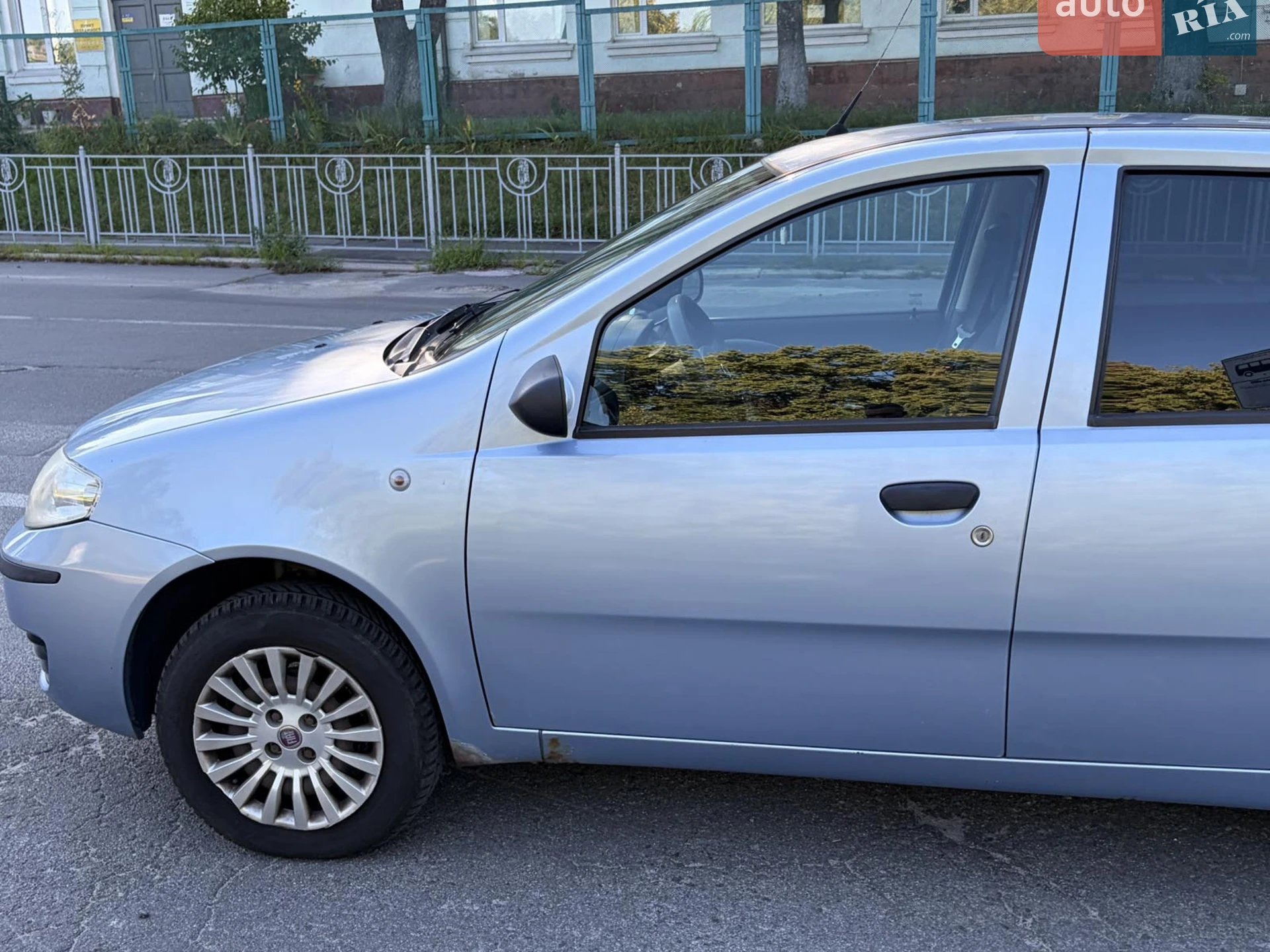 2011 Fiat Punto - мініатюра 10