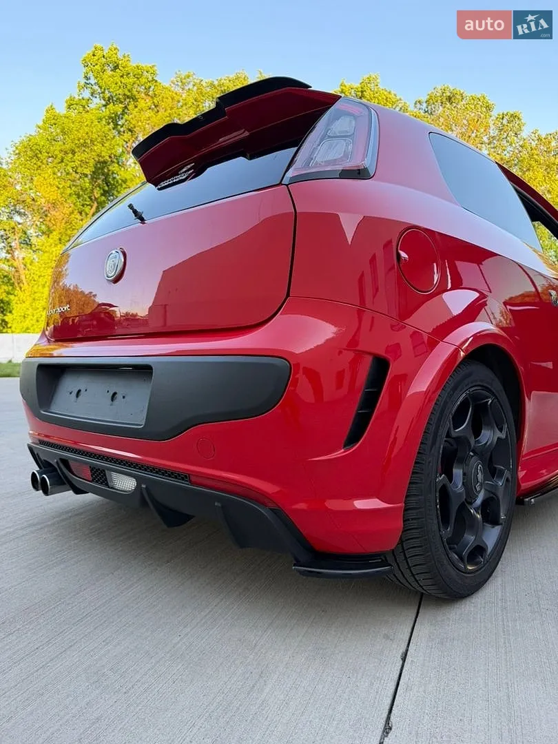 2013 Fiat Punto - мініатюра 12