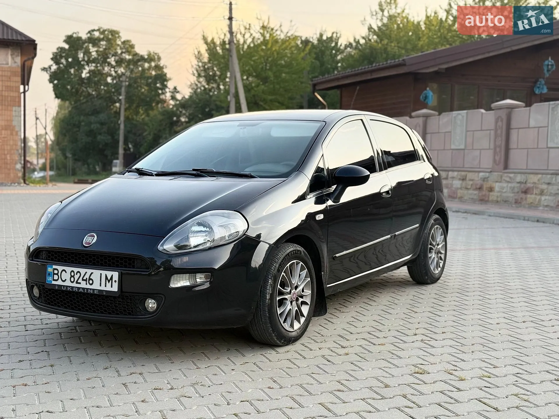 Fiat Punto 2010 VIN ZFA19900001701254 фото оголошення 2 з 20