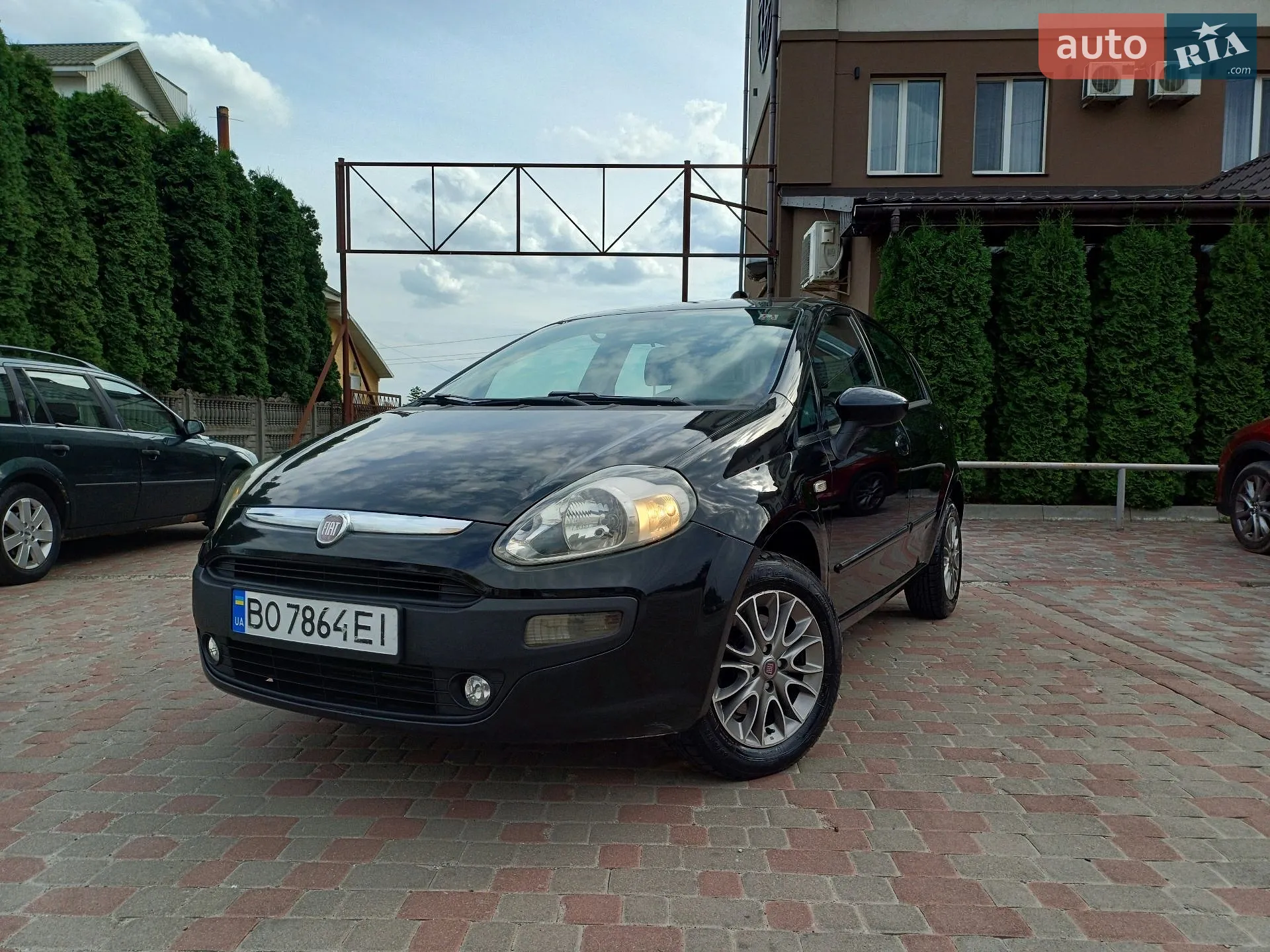2011 Fiat Punto - мініатюра 2