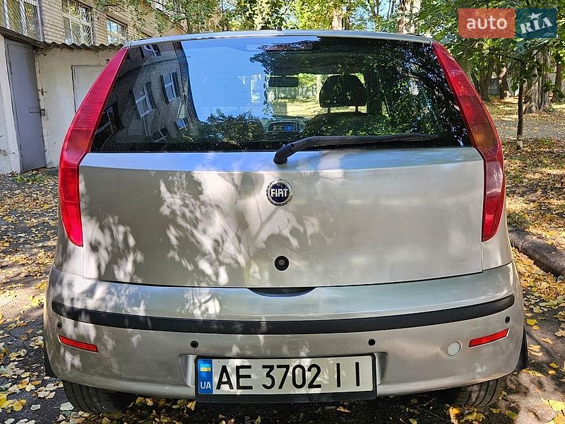 Хэтчбек Fiat Punto 2007 в Днепре