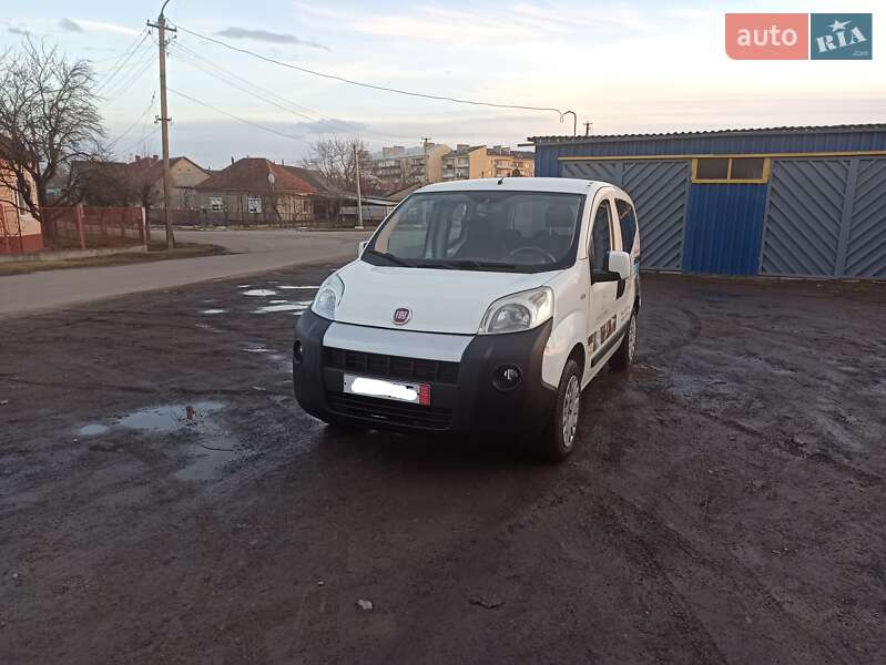 Універсал Fiat Qubo 2016 в Ужгороді