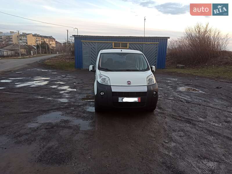 Універсал Fiat Qubo 2016 в Ужгороді