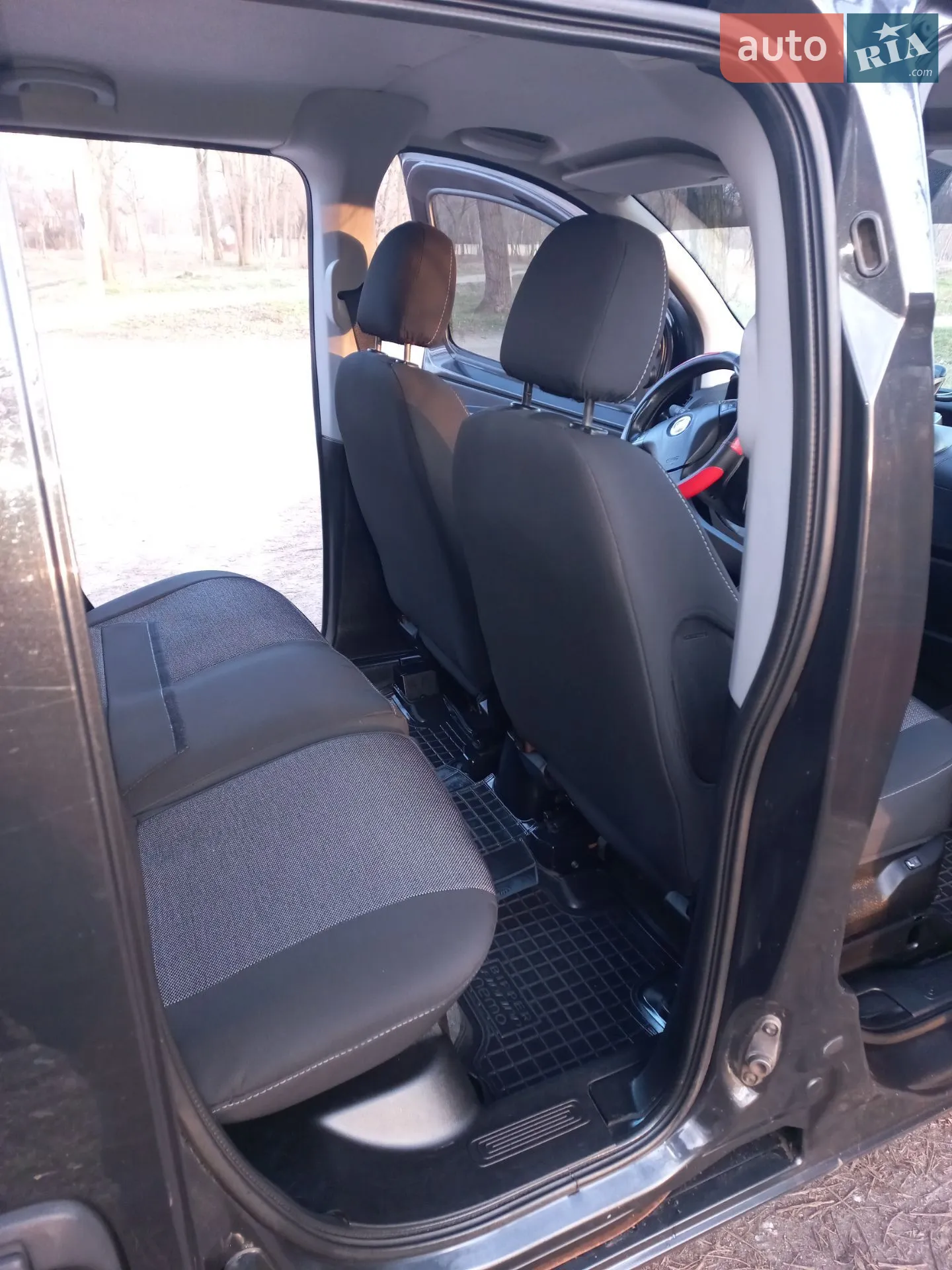 2010 Fiat Qubo - мініатюра 6