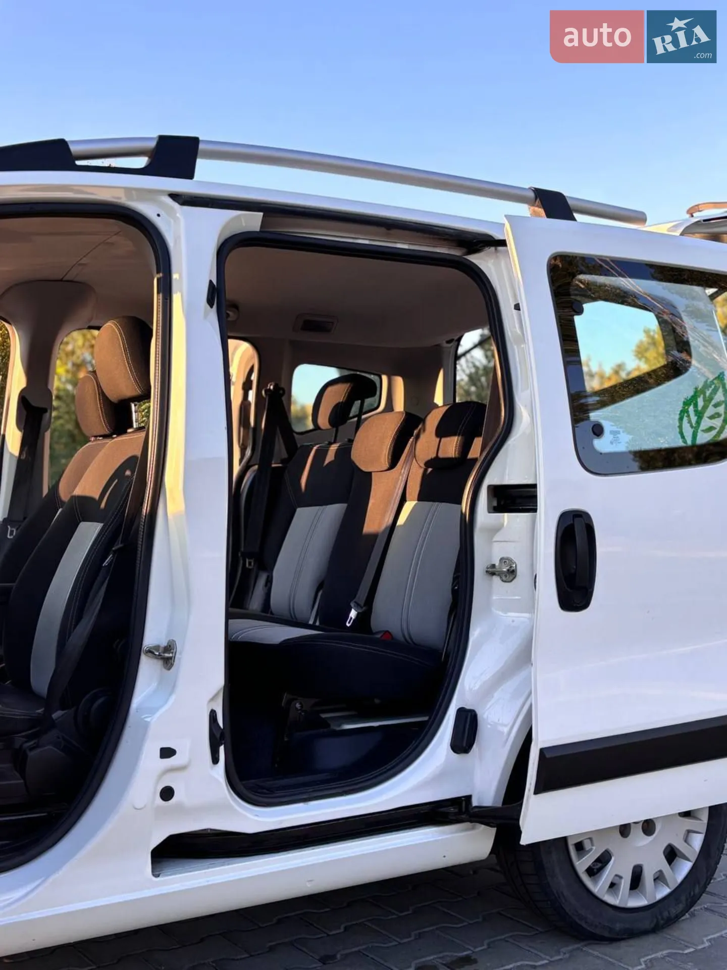 2013 Fiat Qubo - мініатюра 11