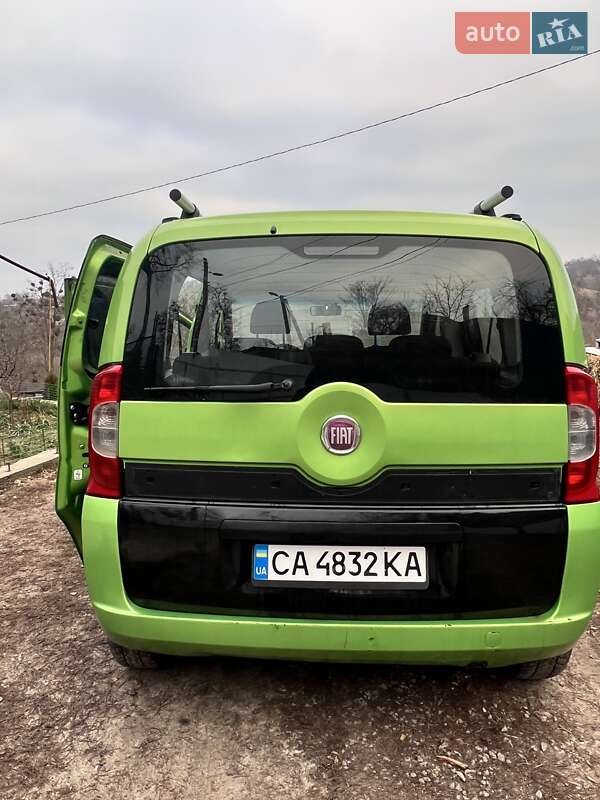 Минивэн Fiat Qubo 2010 в Каневе