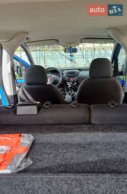 Минивэн Fiat Qubo 2012 в 