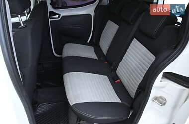 Минивэн Fiat Qubo 2010 в 