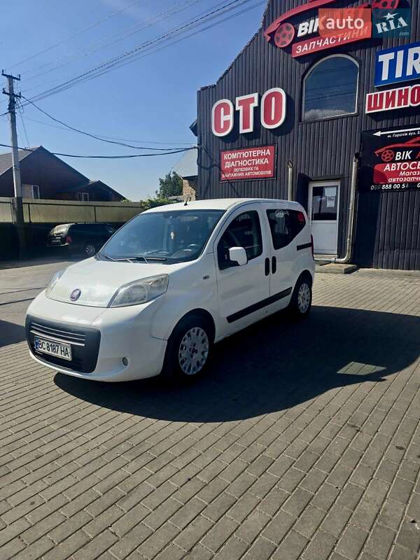 Минивэн Fiat Qubo 2011 в 