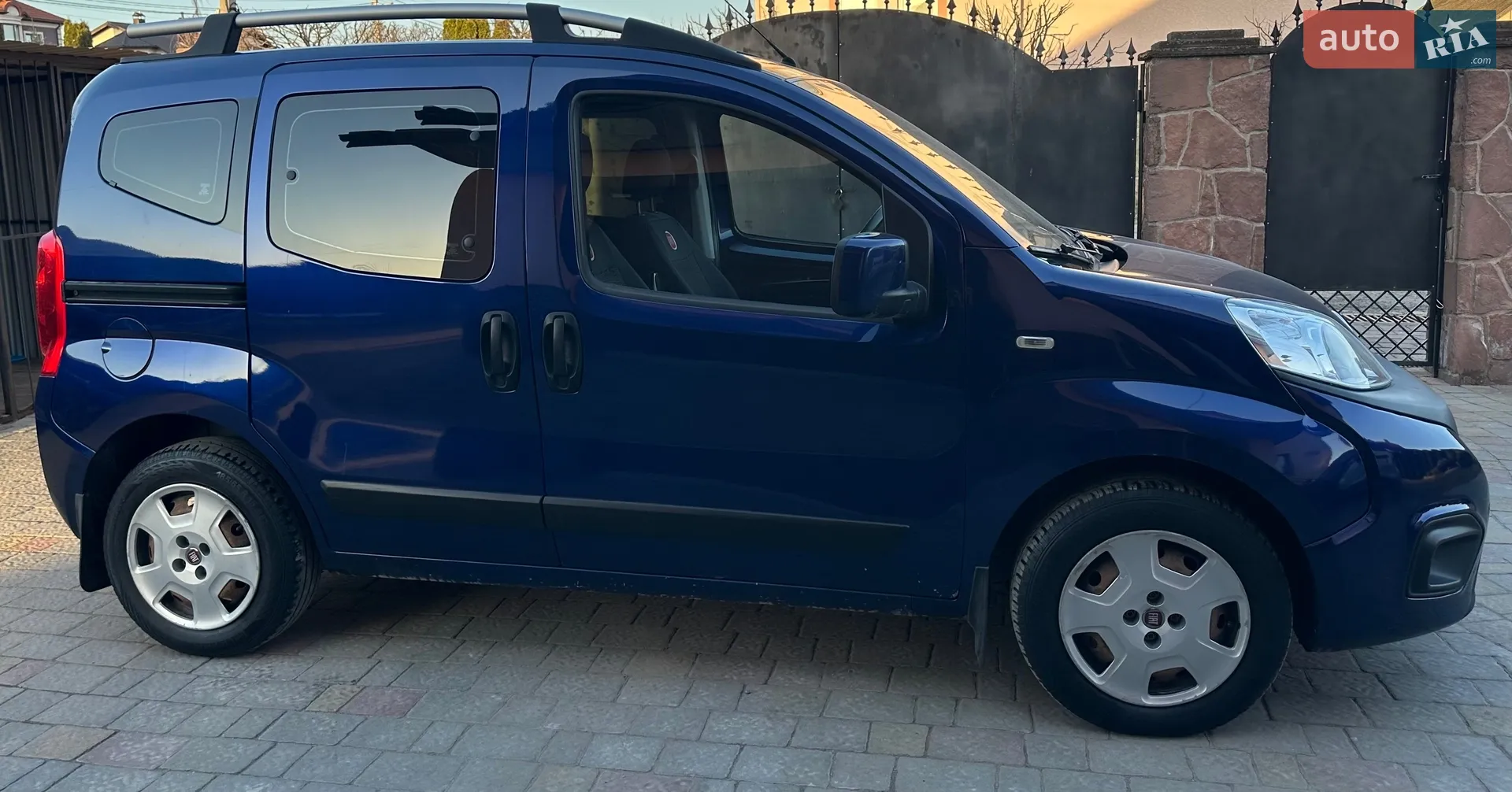 2017 Fiat Qubo - мініатюра 2