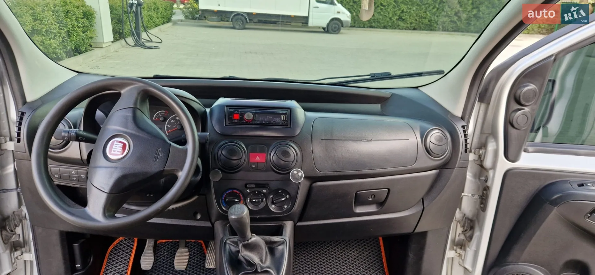 2013 Fiat Qubo - мініатюра 10