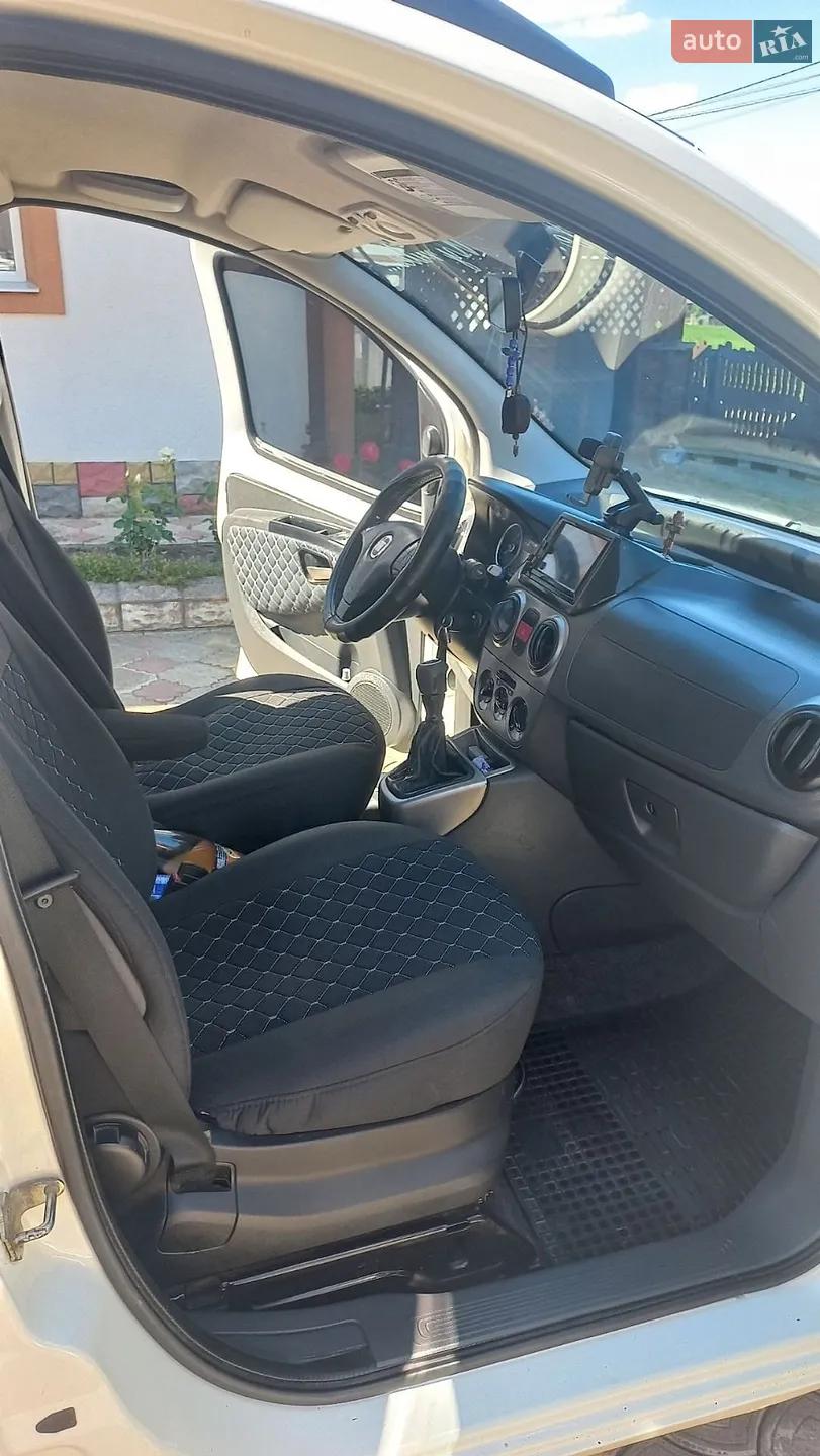 2010 Fiat Qubo - мініатюра 15