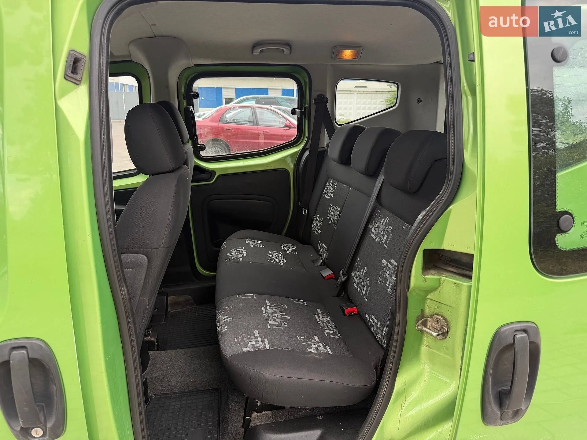 2013 Fiat Qubo - мініатюра 11
