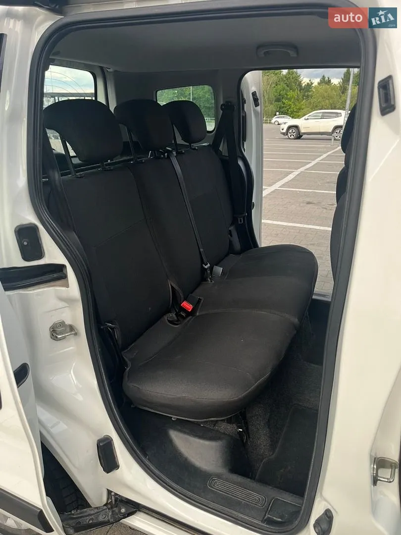 2016 Fiat Qubo - мініатюра 28