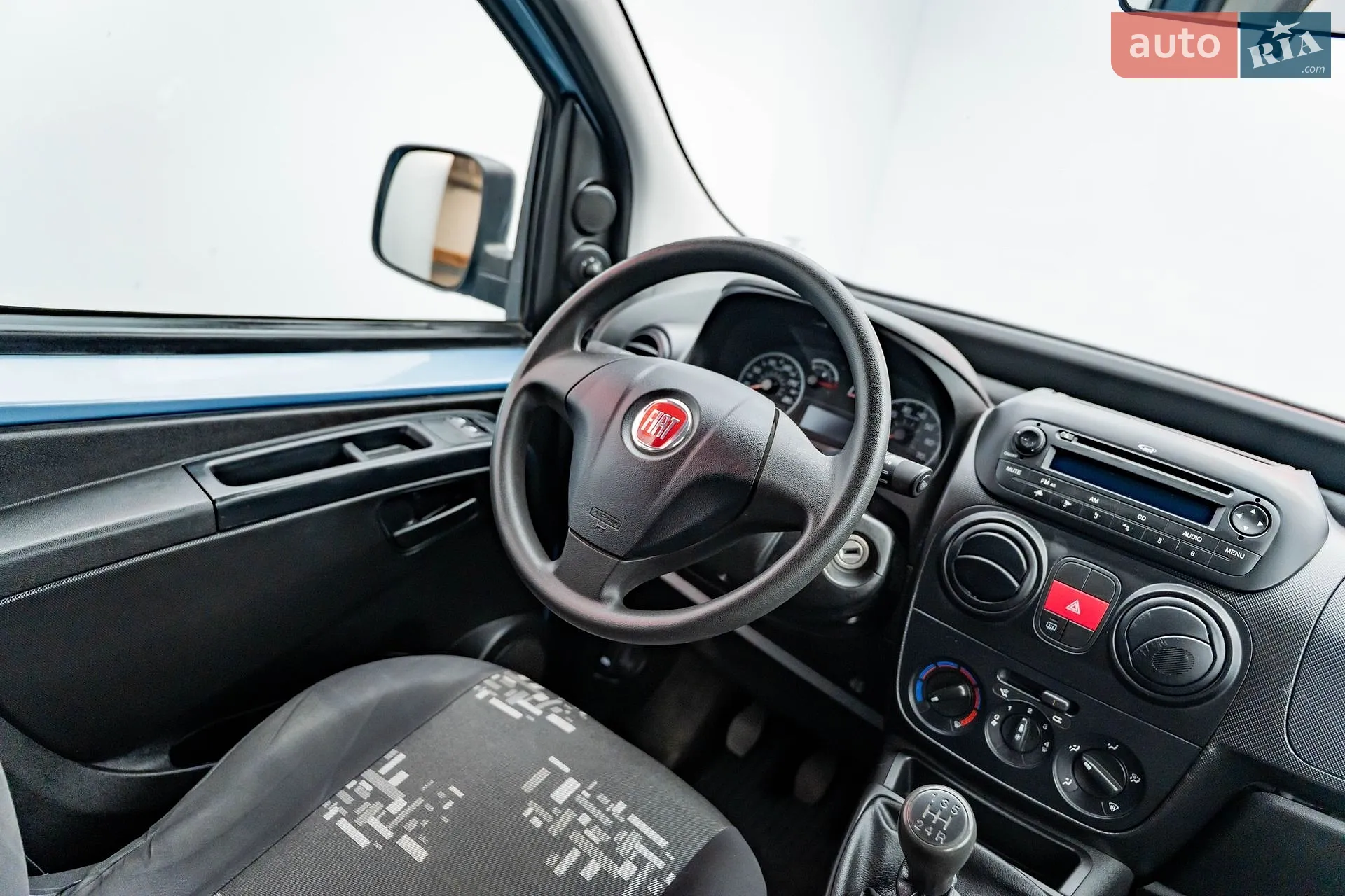 2013 Fiat Qubo - мініатюра 12