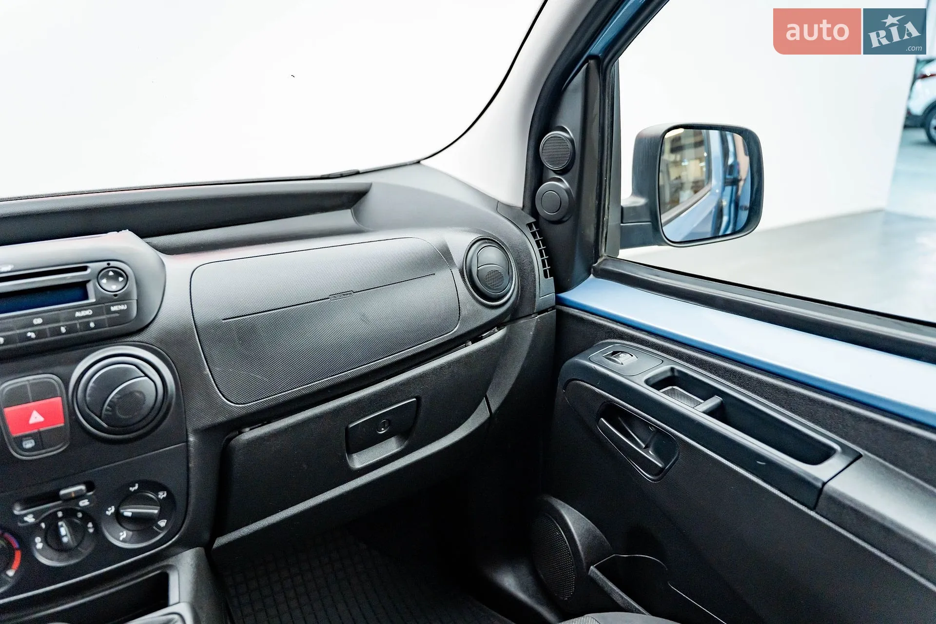 2013 Fiat Qubo - мініатюра 11