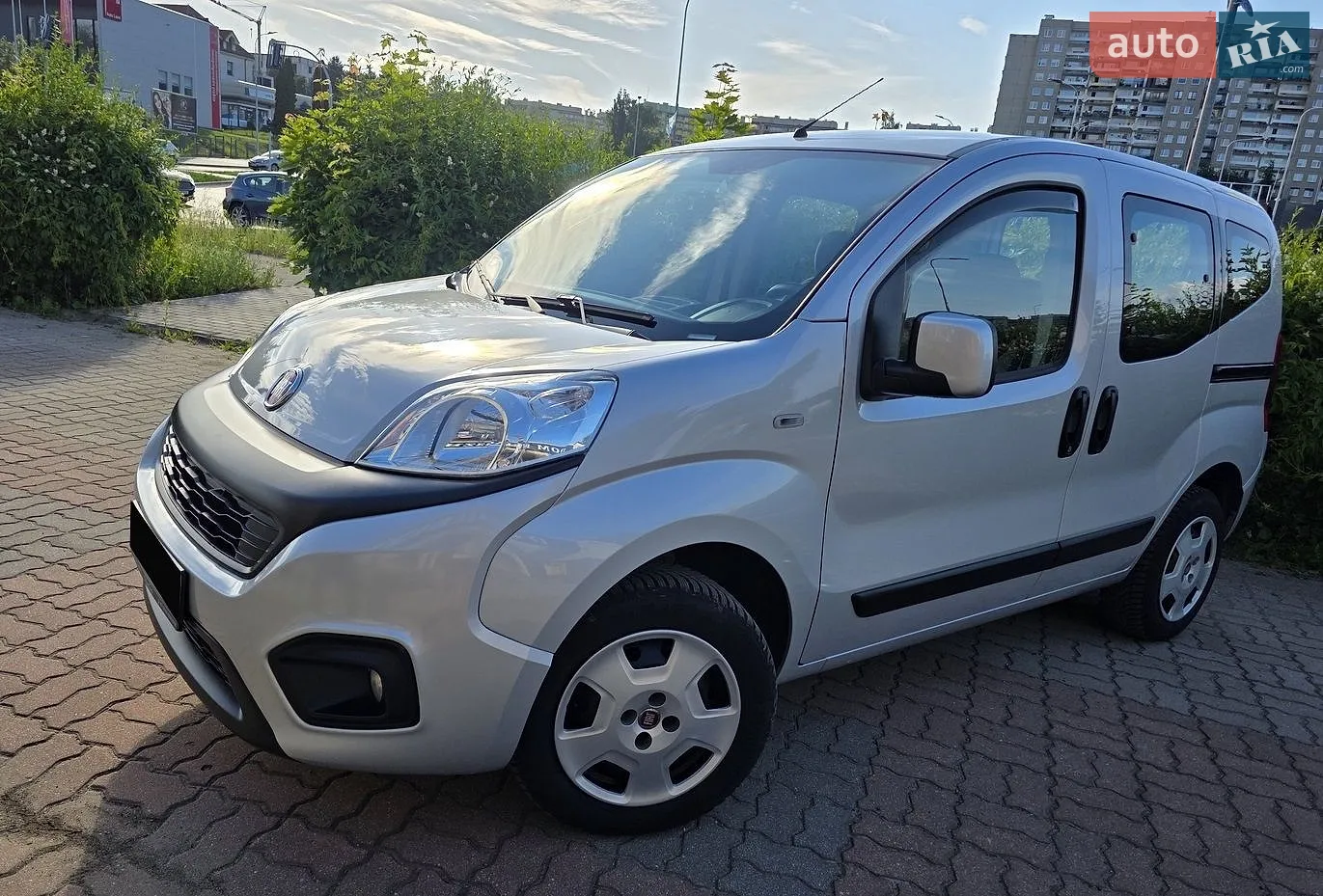 2017 Fiat Qubo - мініатюра 2